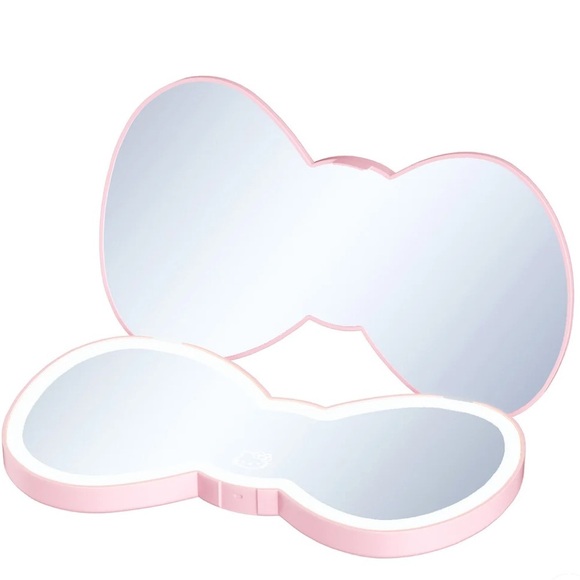 Hello Kitty® Bow shaped LED pink Compact Mirror new‎ - Picture 3 of 8